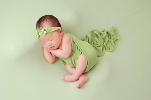 阜宁宝宝趴着睡是积食吗 阜宁宝宝趴着睡是积食吗